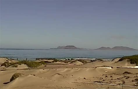 Webcam Lanzarote beaches. Live weather streaming。